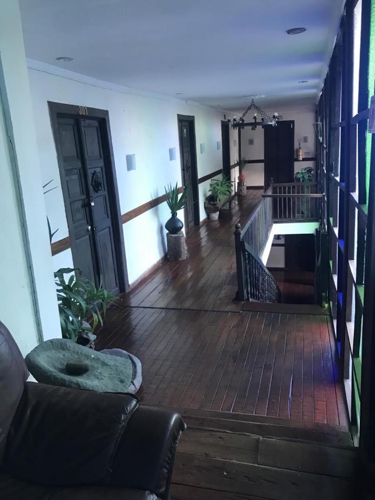 Hotel Colonial - Salamina Caldas Exterior photo